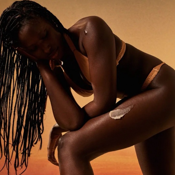 NEW✅OUAI SCALP & BODY SCRUB ST. BARTS - Picture 3 of 3